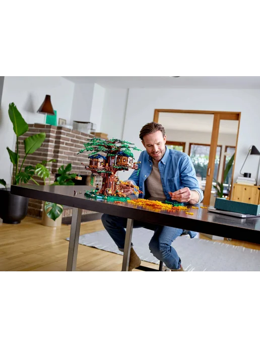 LЕGО Конструктор LEGO IDEAS 21318 «Домик на дереве», красный, фото 2
