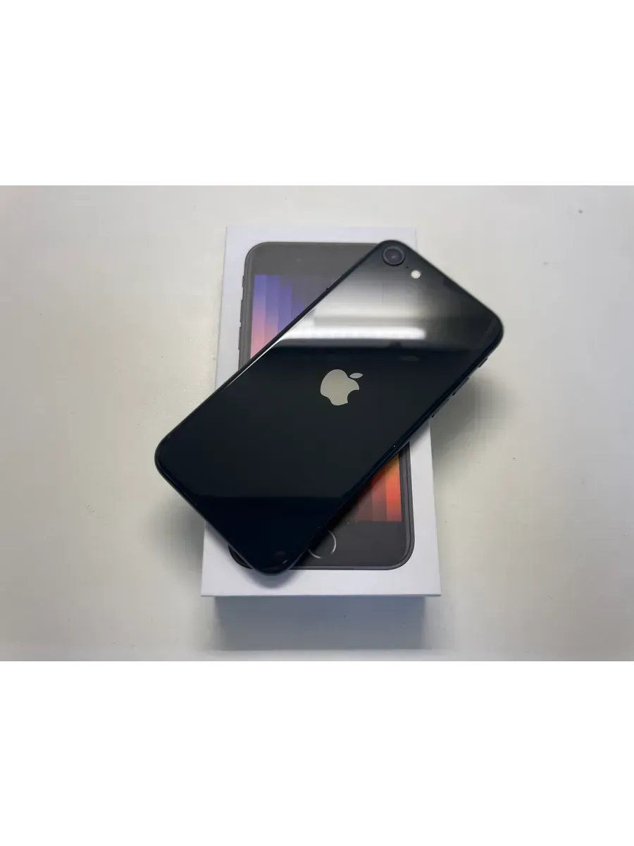 iPhone SE3 2022 256gb Black, восстановленный