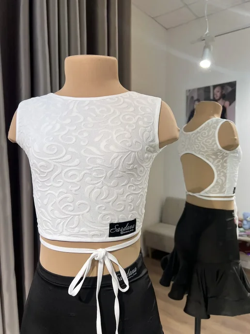 SARDANA DRESS Спортивный топ на завязках с открытой спиной, белый, фото 5
