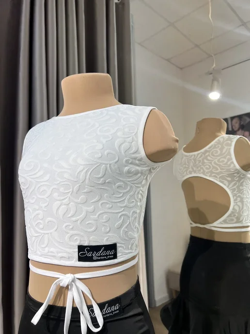 SARDANA DRESS Спортивный топ на завязках с открытой спиной, белый, фото 7