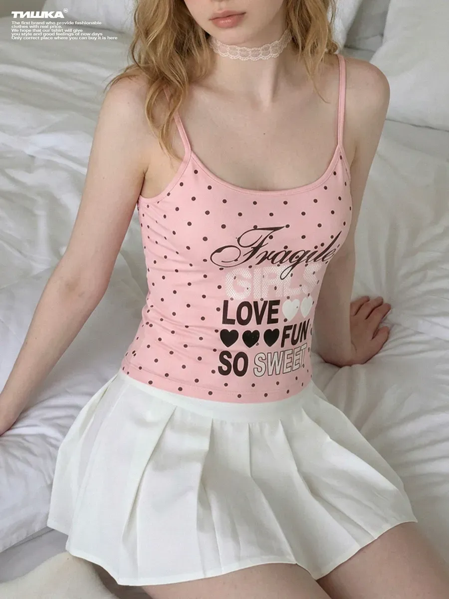 Утягивающая майка скимс на тонких бретелях polka dot