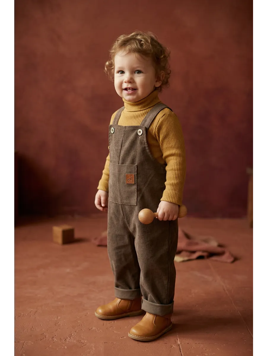 Комбинезон из вельвета