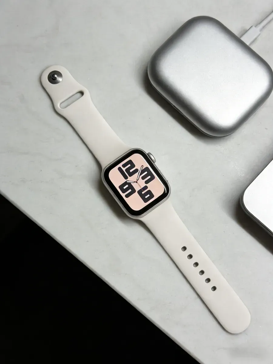 Apple Watch S11 42mm Белые лучшие смарт-часы