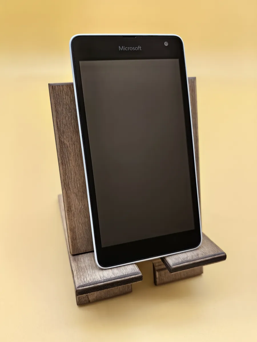 Microsoft Мобильный телефон Lumia 535